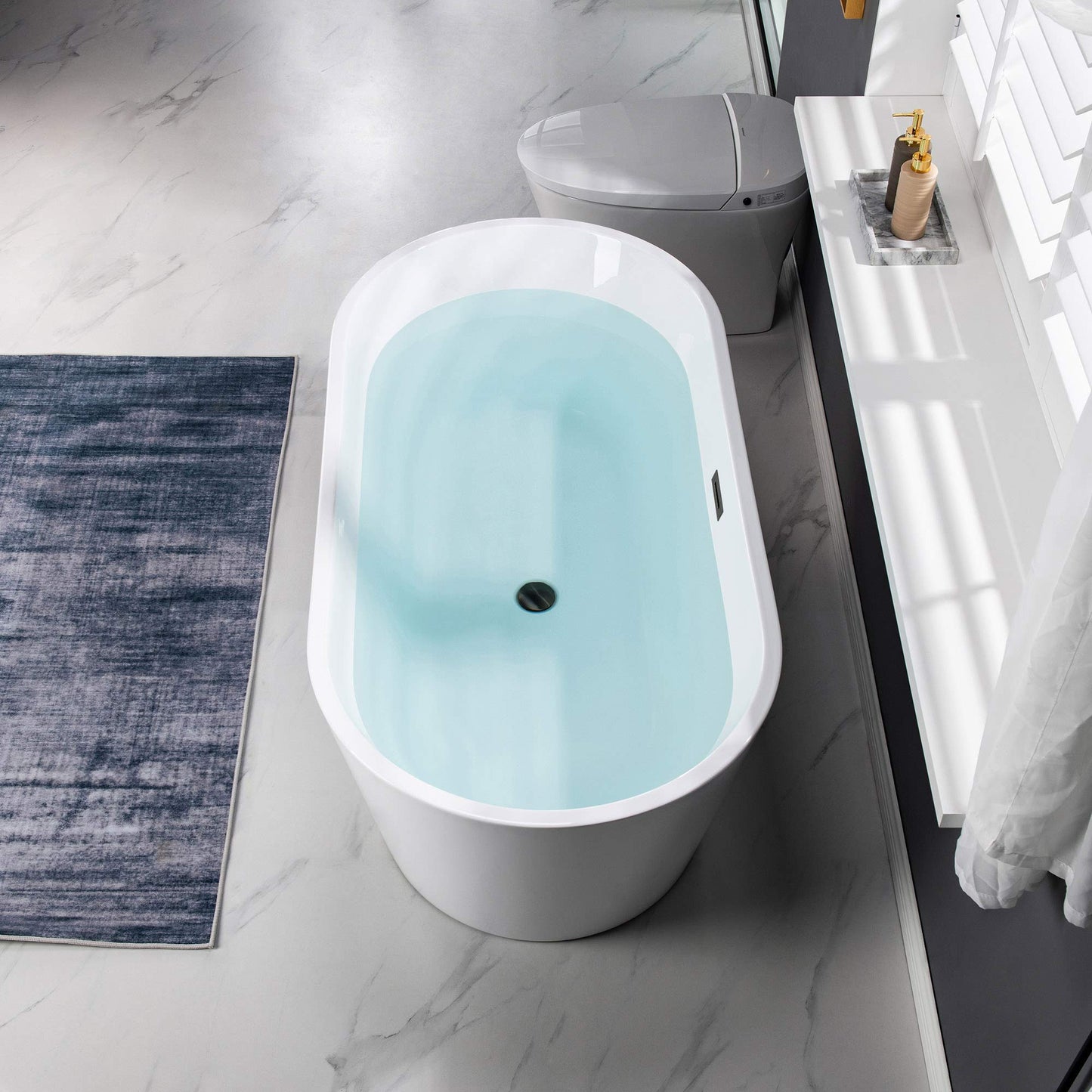 59" WOODBRIDGE Tub