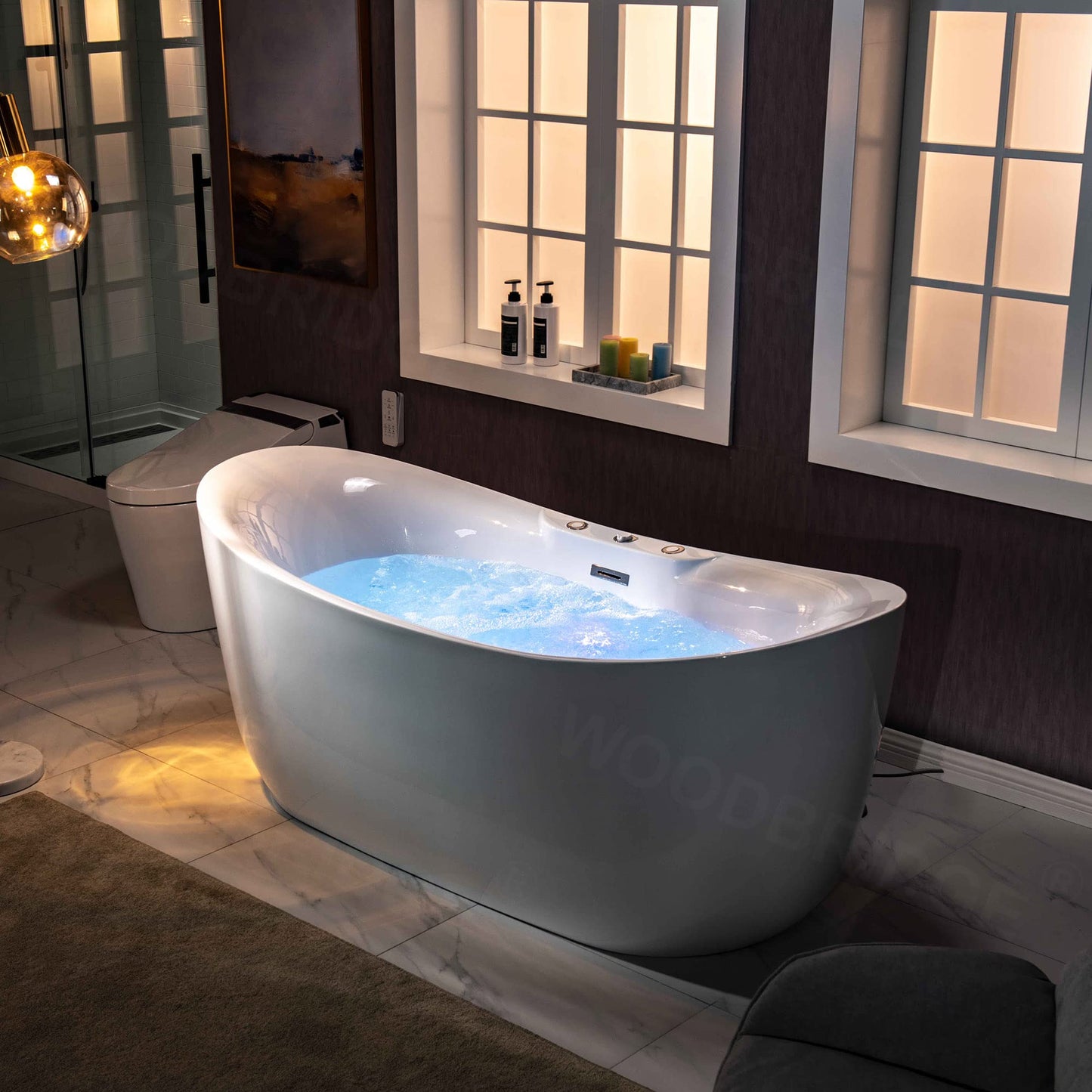 72" WOODBRIDGE Whirlpool Tub