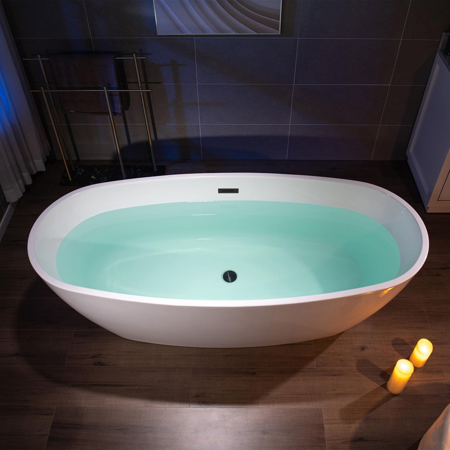 59" WOODBRIDGE Tub - White